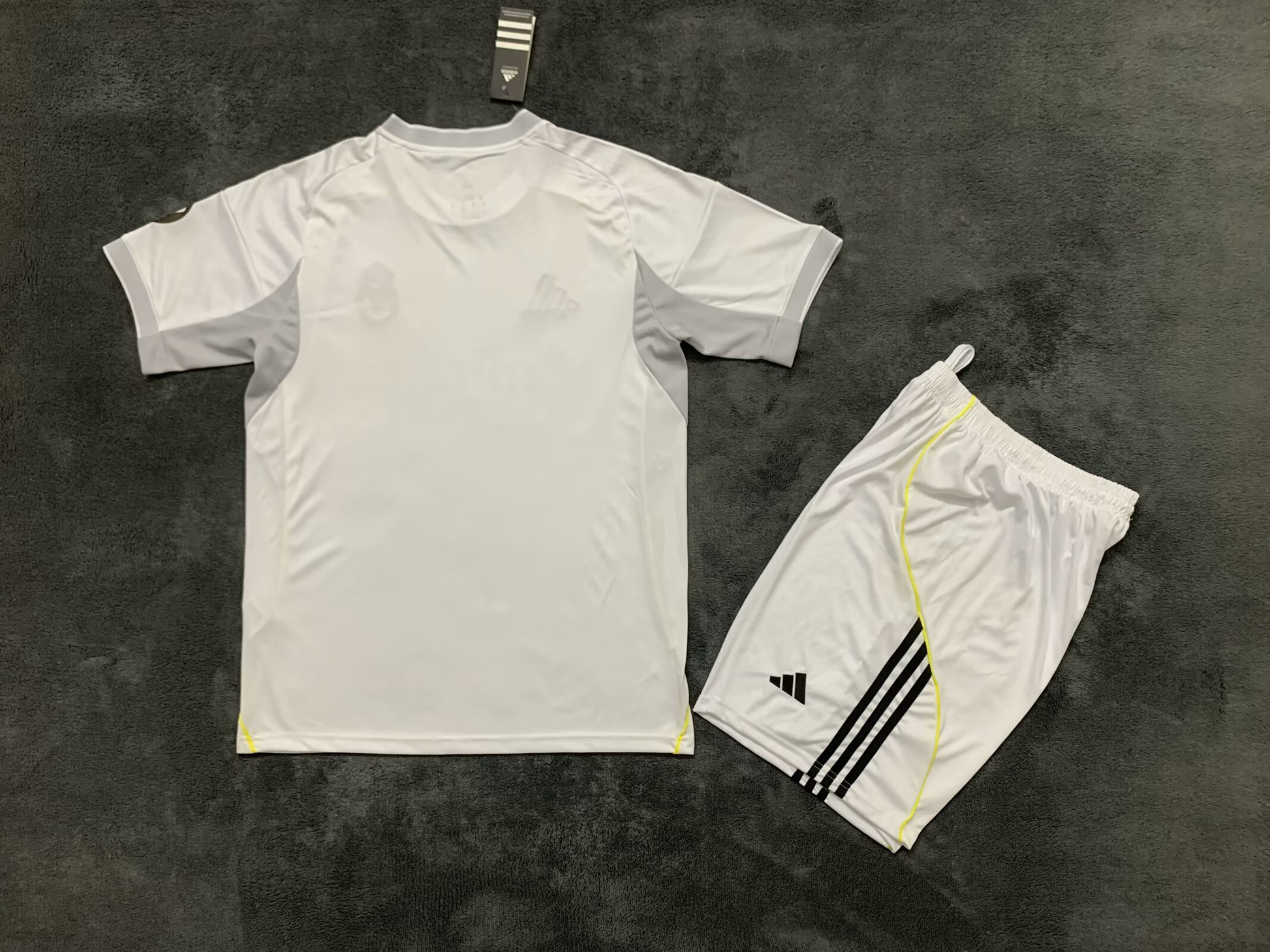 Kit Real Madrid 25/26
